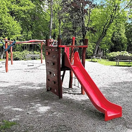 Parkhotel Szálloda